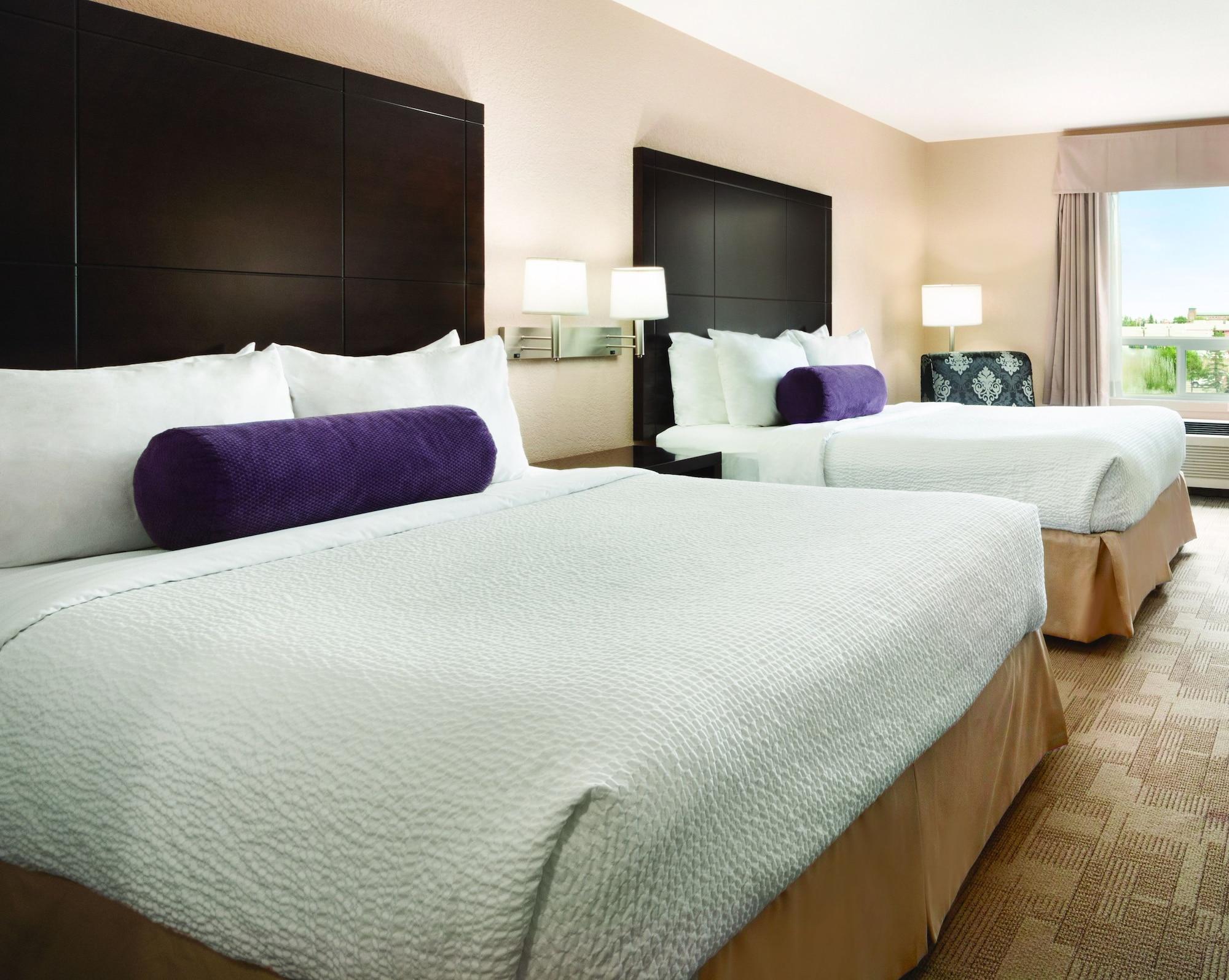Days By Wyndham Airport Hotel Calgary